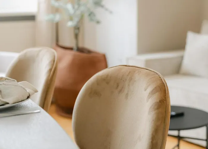 Comfy For 4-6, 5 Min To Center, Metro & Free Parking Apartment Wien