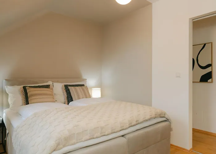 Apartment Comfy For 4-6, 5 Min To Center, Metro & Free Parking Wien