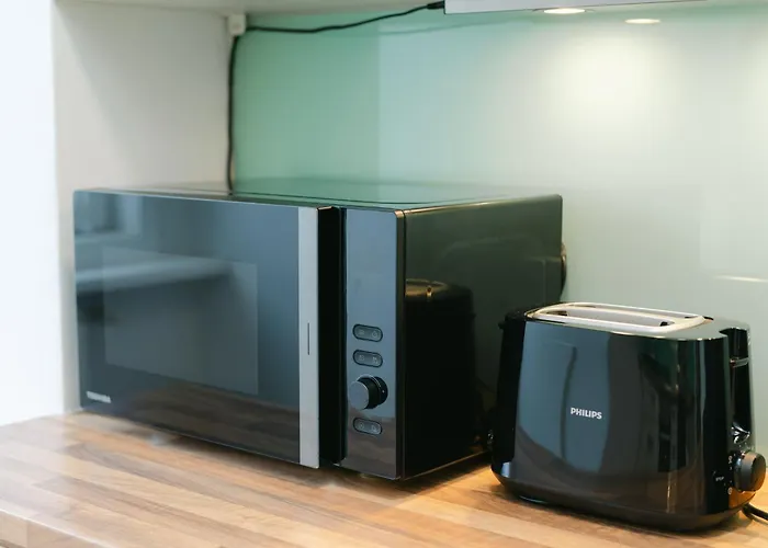 Apartment Comfy For 4-6, 5 Min To Center, Metro & Free Parking Wien