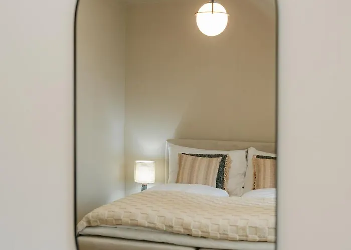 Comfy For 4-6, 5 Min To Center, Metro & Free Parking * Wien